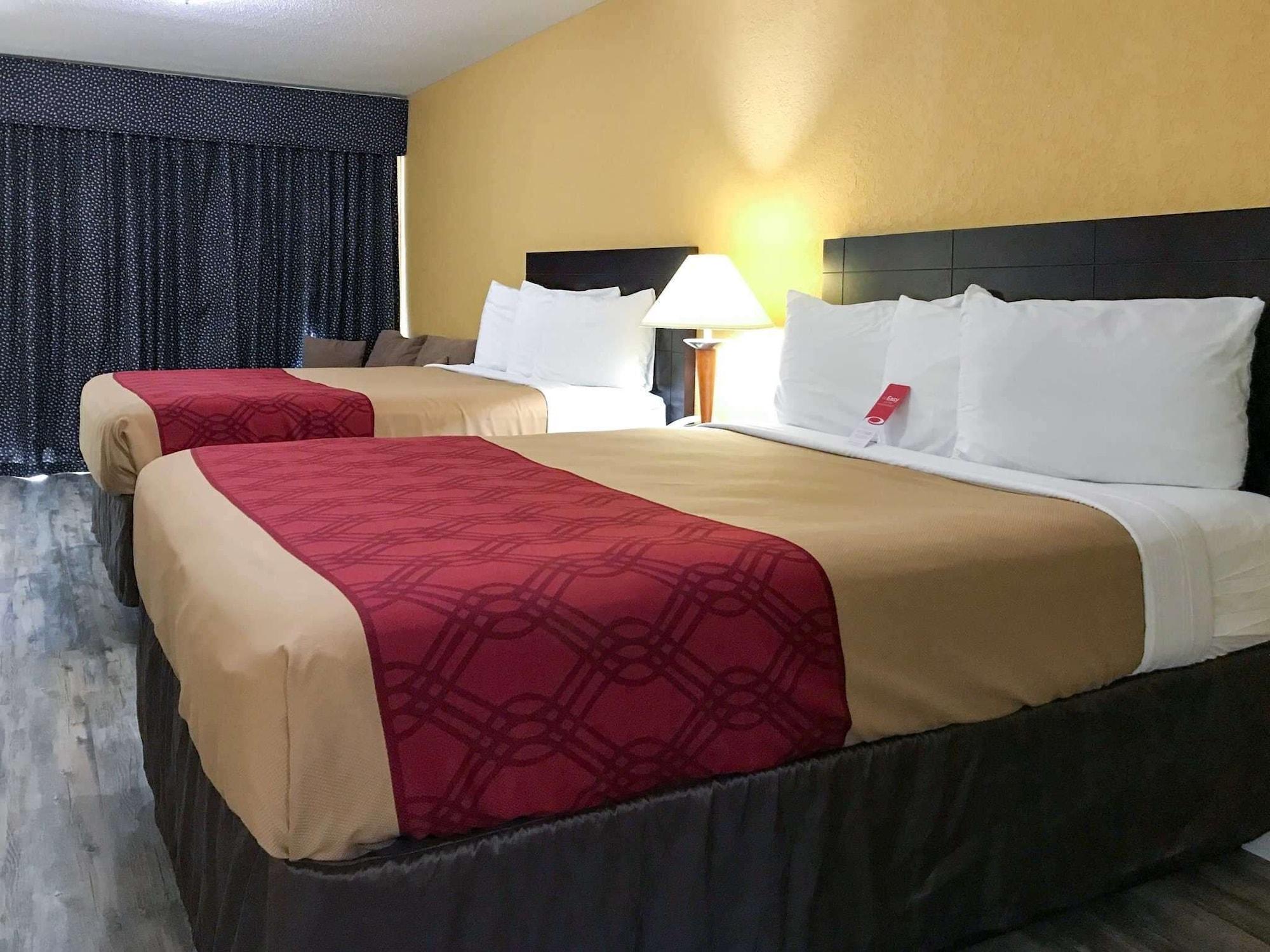 Econo Lodge Inn & Suites Old Saybrook - Westbrook Bagian luar foto