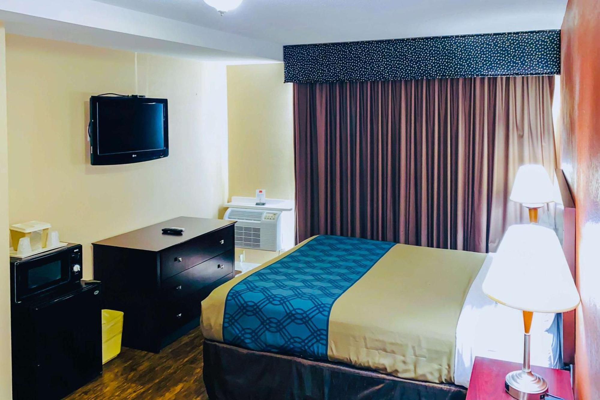 Econo Lodge Inn & Suites Old Saybrook - Westbrook Bagian luar foto