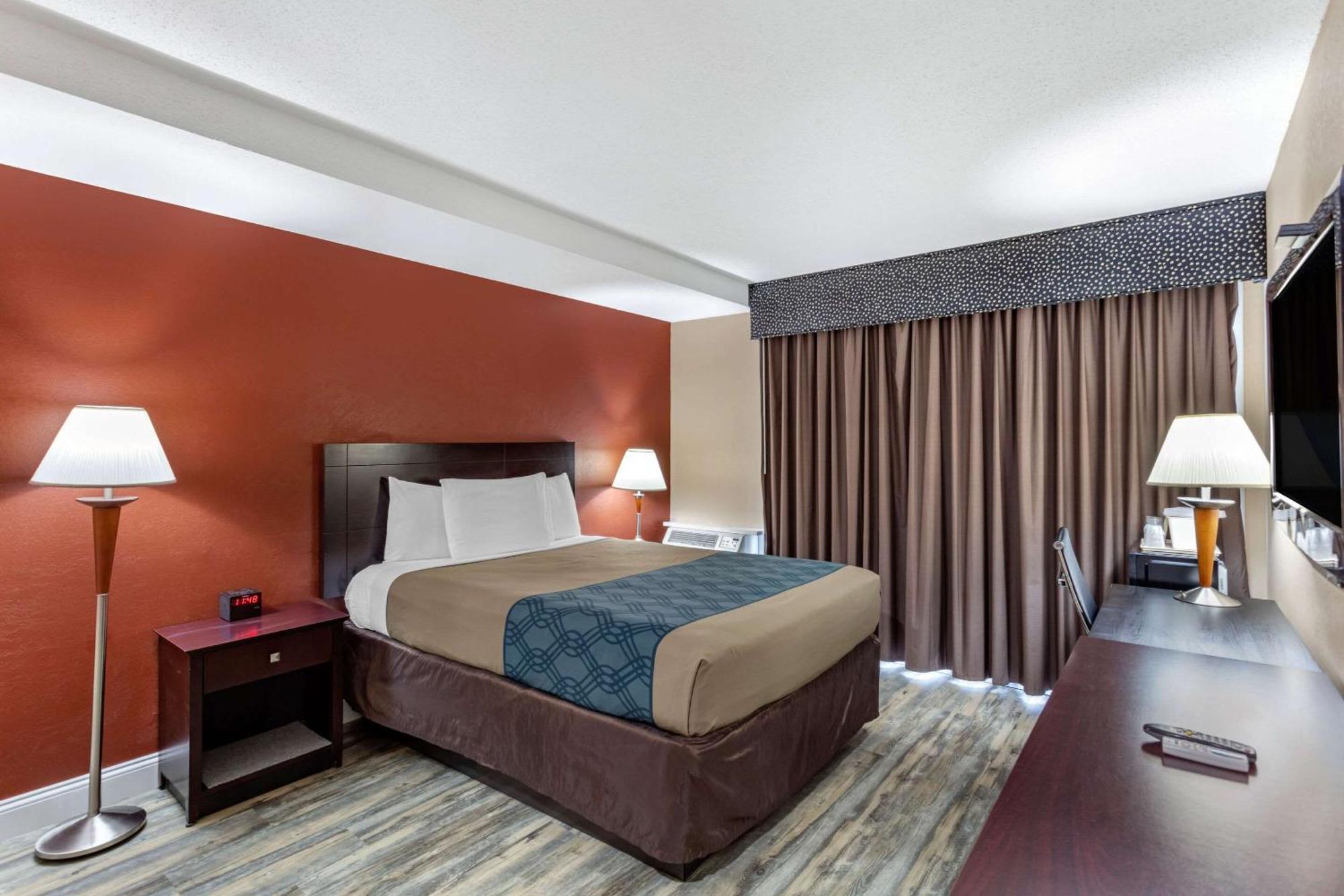 Econo Lodge Inn & Suites Old Saybrook - Westbrook Bagian luar foto