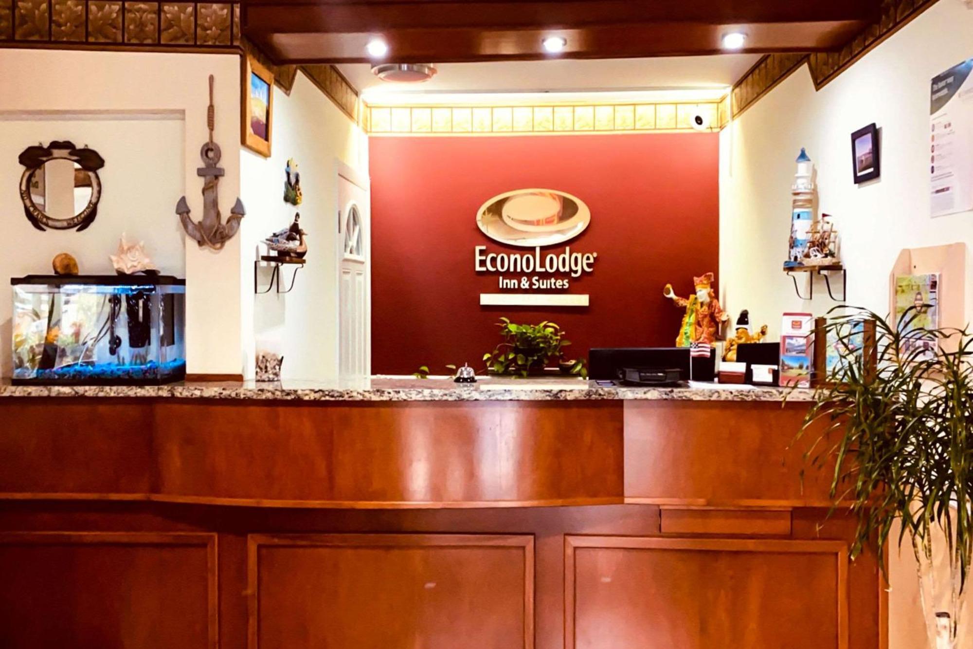 Econo Lodge Inn & Suites Old Saybrook - Westbrook Bagian luar foto