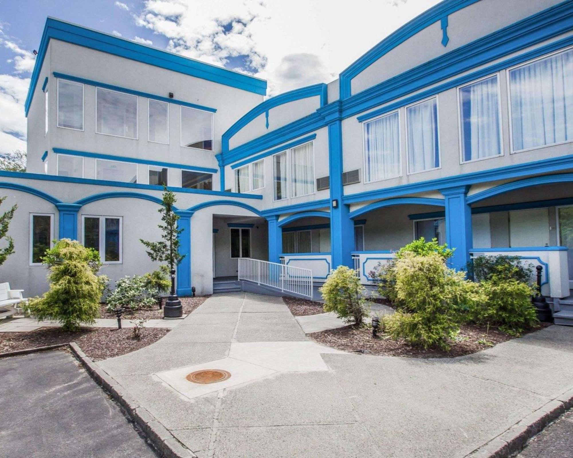 Econo Lodge Inn & Suites Old Saybrook - Westbrook Bagian luar foto